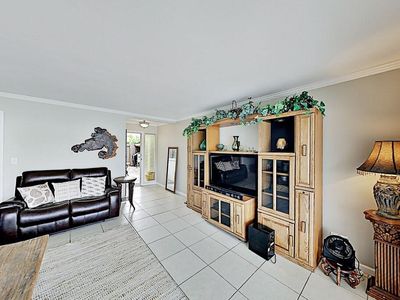 114 Opihikao Way #1041, Honolulu, HI, 96825
