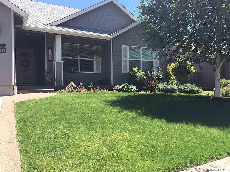 2nd image of 6225 Elena St NE