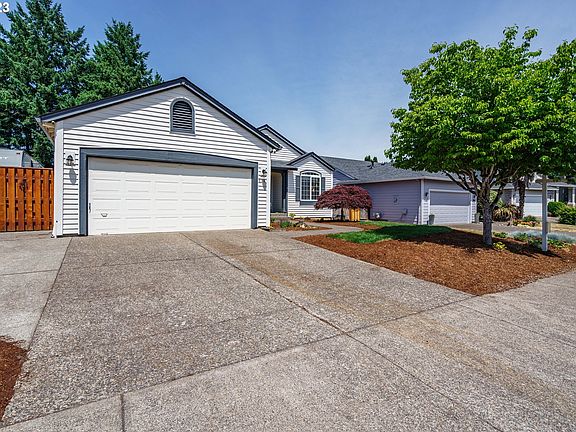 5th image of 2164 NE Sundown Ct