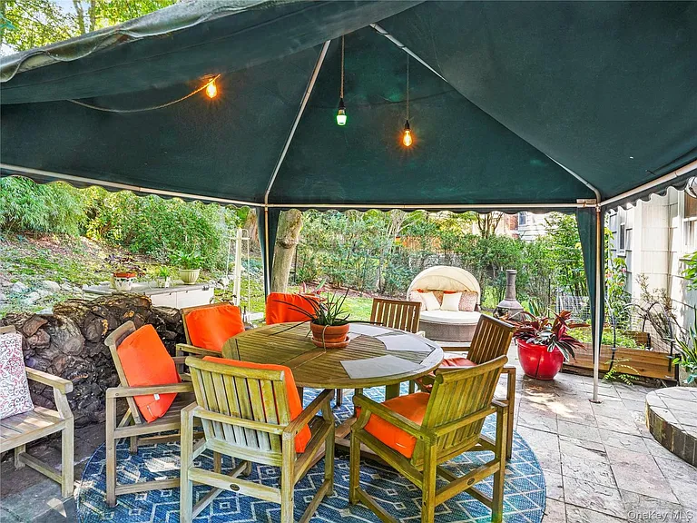 1035 Shore Acres Dr — Photo 18