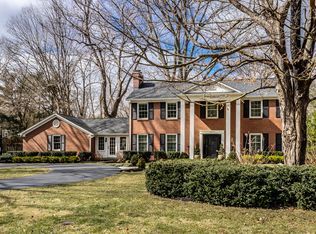 8122 Oakland Rd, Indianapolis, IN 46240