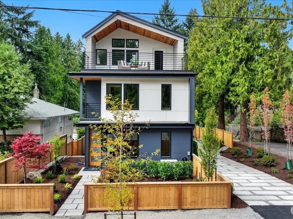 13047 39th Avenue NE #A, Seattle, WA 98125