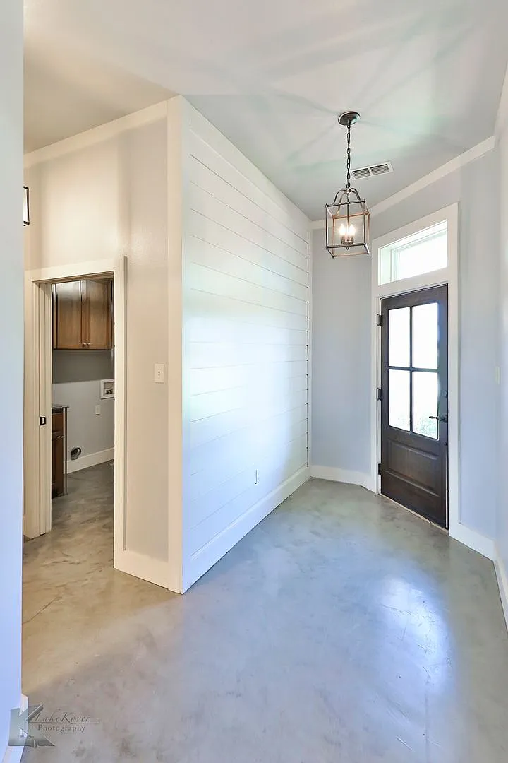 3/2/2 Duplex! Newly Updated! — Photo 3
