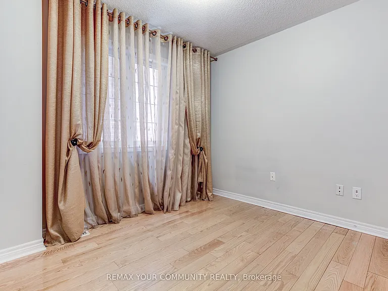 26 Yarden Dr — Photo 27