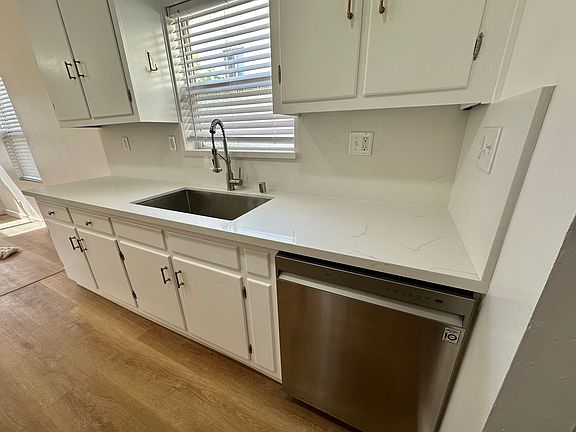 5th image of 617 W Avenue 28