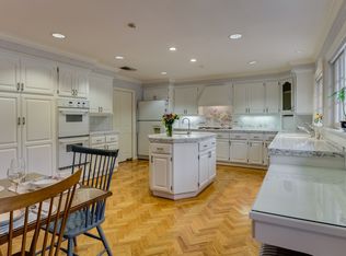 19855 Hiawatha St, Chatsworth, CA 91311