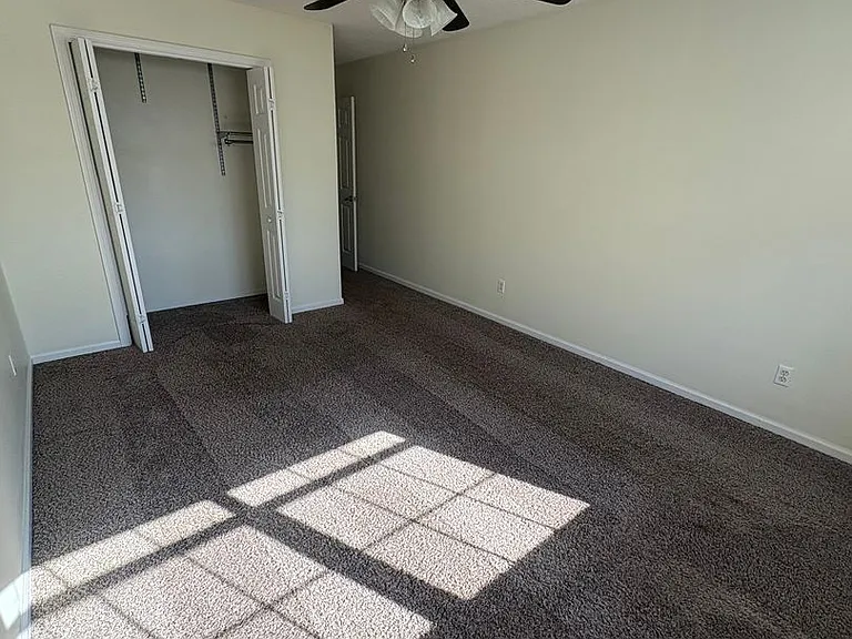 118 W Briar Dr — Photo 14
