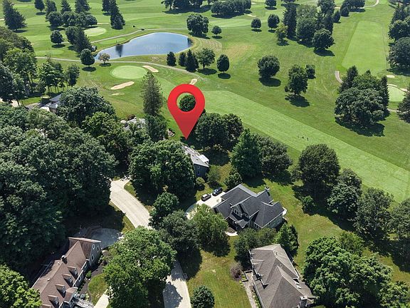 4th image of 72 Pinehurst Dr