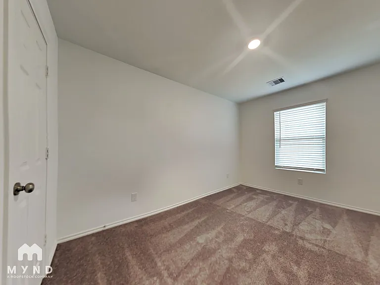 17584 Rosewood Manor Ln — Photo 12