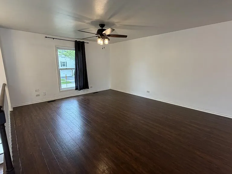284 Hill Ave — Photo 7