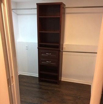 Master Walkin Closet 