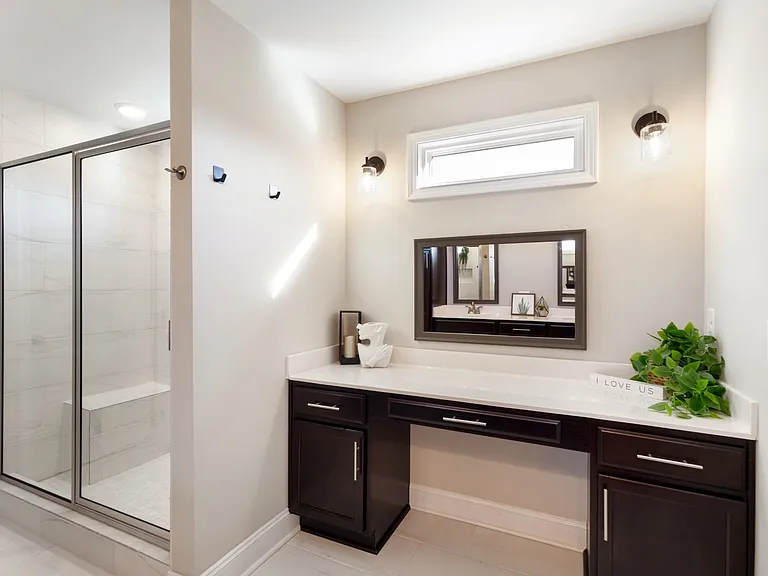2433 Bucklin Dr — Photo 30
