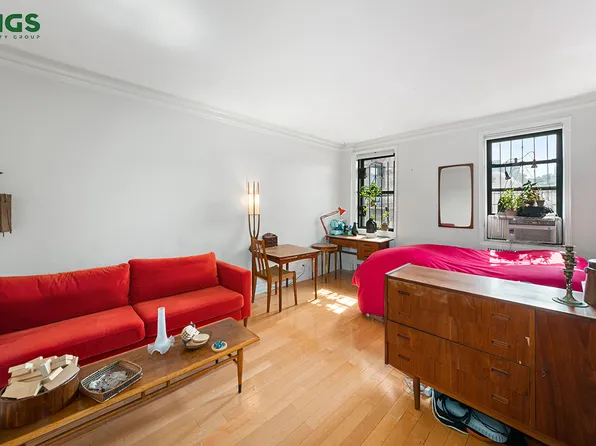 50 Lefferts Avenue image 6 of 10