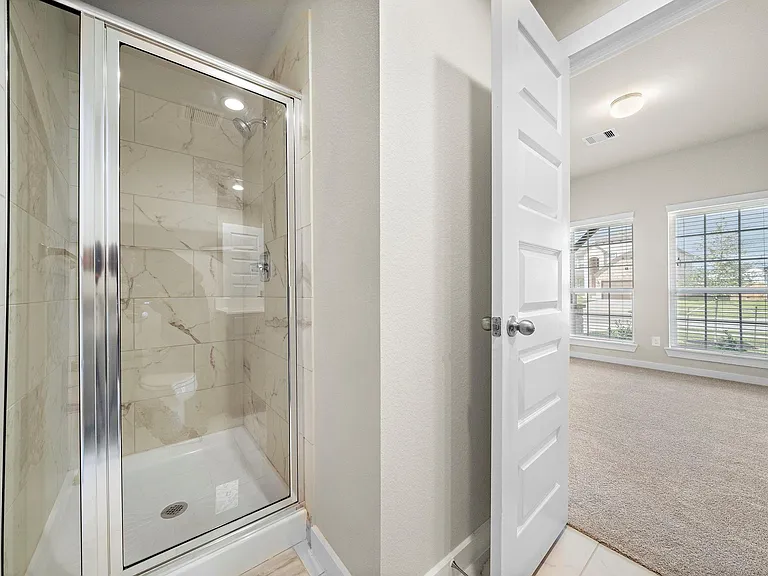 3327 Tilley Dr — Photo 27