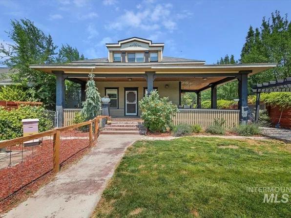 204 7th Ave N, Twin Falls, ID 83301