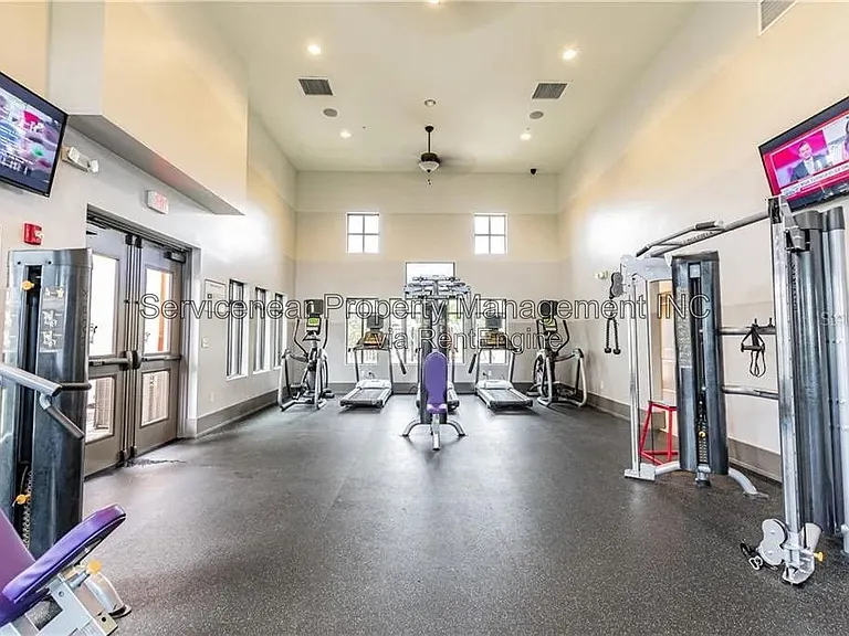 9428 Woodcrane Dr — Photo 28