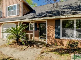 6 Holland Park Ct W, Savannah, GA 31419