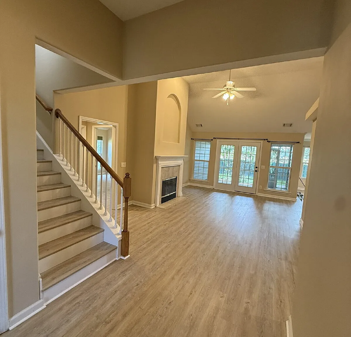 "Elegant 4-Bedroom Home with Guest Suite & 3 Full Baths 141 Iron Horse Spur, Savannah" — Photo 4