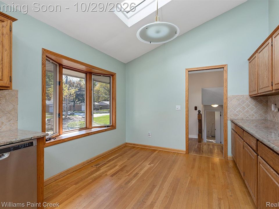 6151 Atkins Rd, photo 23