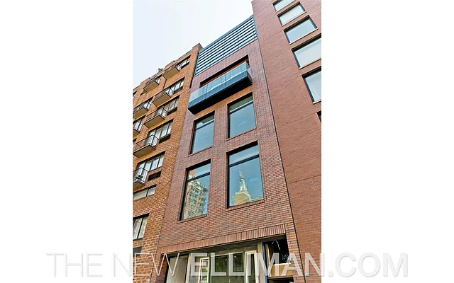 Rented by Douglas Elliman | media 22