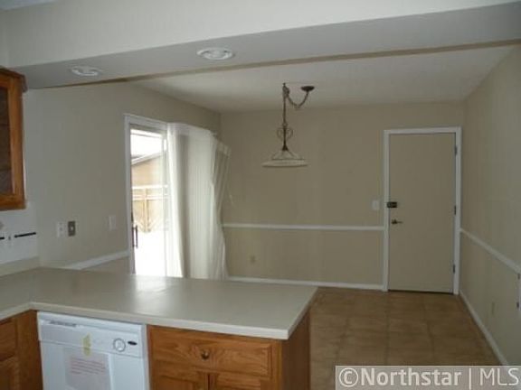 3rd image of 6007 Hillsboro Ave N