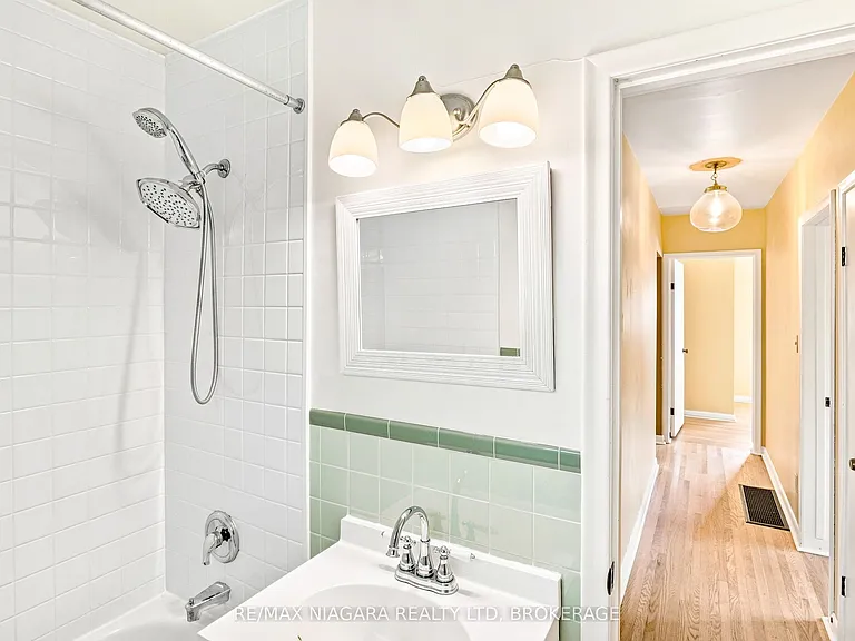6521 Caledonia St — Photo 18