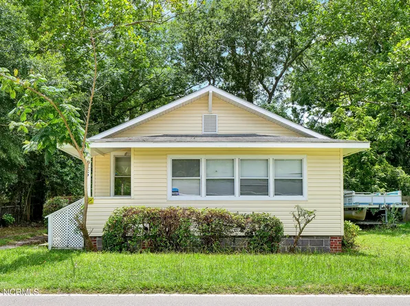 125 Greenville Avenue, Wilmington, NC 28403