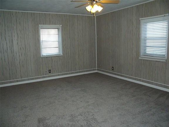 3rd image of 1732 Purpura Dr