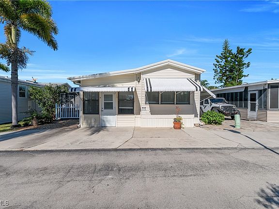 3rd image of 5528 Black Pug Dr