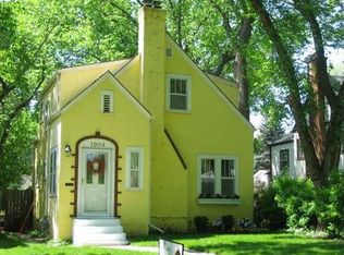 1004 N 8th St, Bismarck, ND 58501