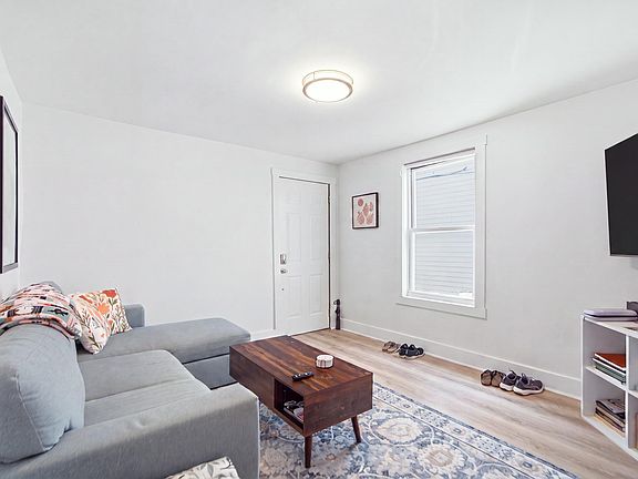 4th image of 43 Murray Street