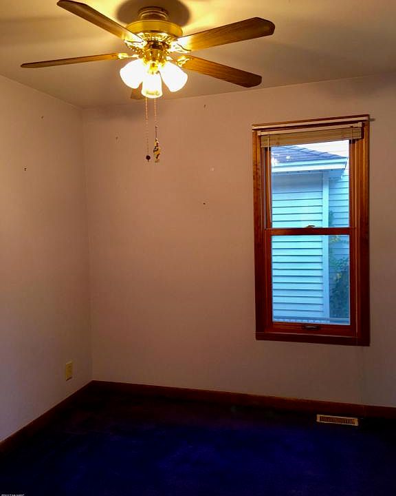 2nd image of 707 N Harrison St