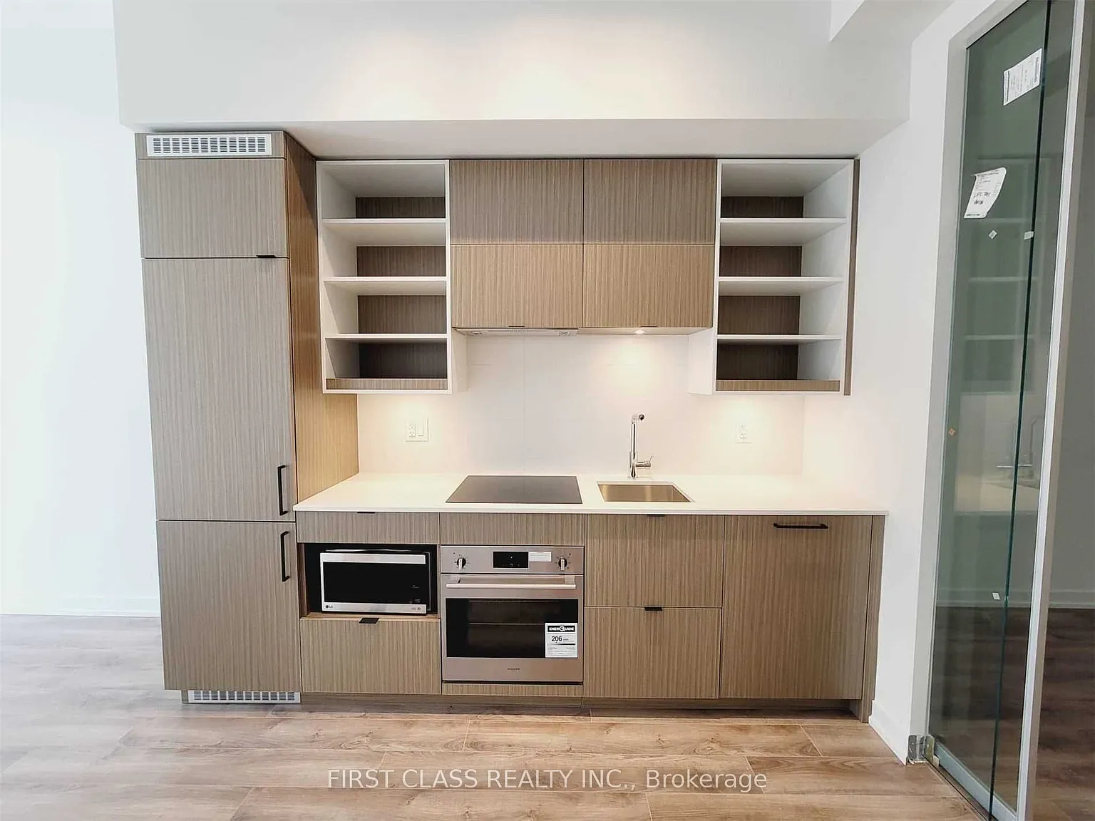 3 bed, $3,100 — Photo 2