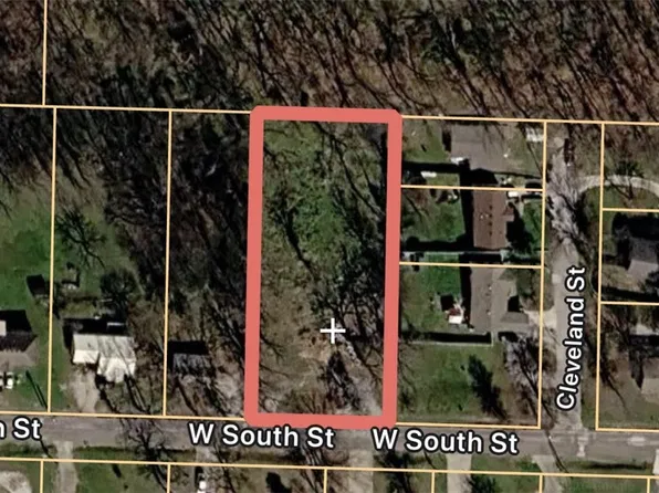 216 W South St #2, Neosho, MO 64850