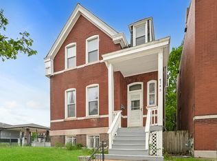 4145 S Compton Ave, Saint Louis, MO 63118