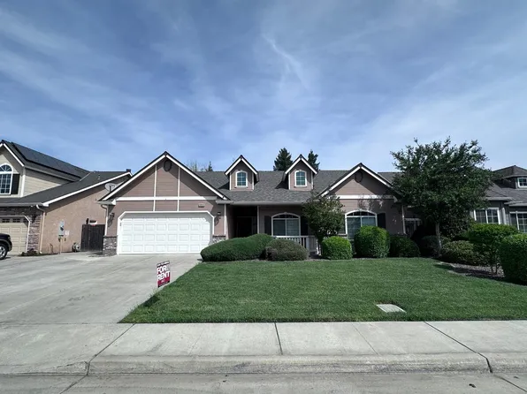 4944 W Lark Ave, Visalia, CA 93291