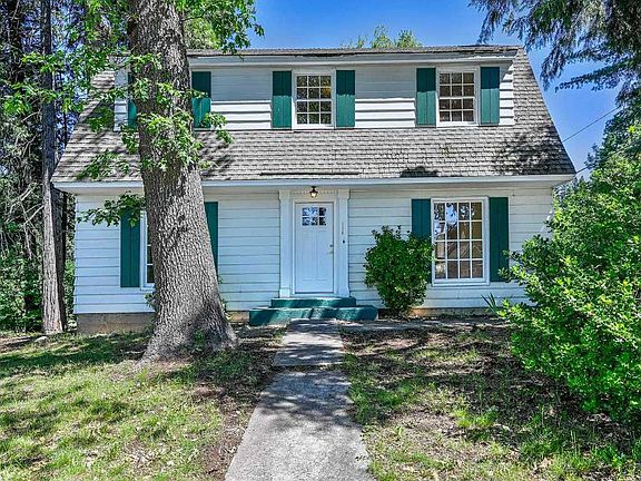 4th image of 118 Ida St