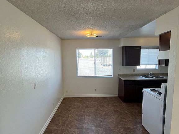 5th image of 1649 E Douglas Ave APT G
