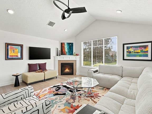 5th image of 793 W 130 S Unit D