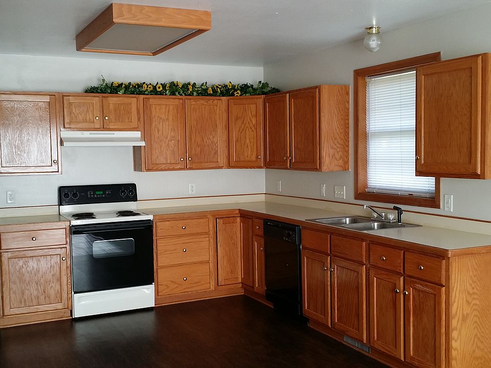 1st image of 103 Boulis Dr