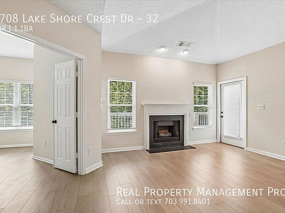 4th image of 1708 Lake Shore Crest Dr APT 32