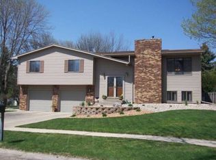 1703 Victory St, Brookings, SD 57006
