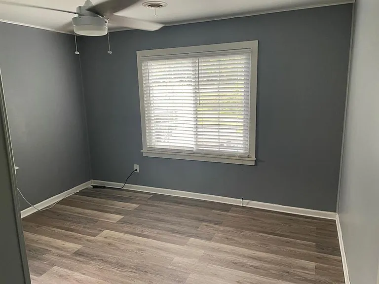 525 Meadow Brook Ave — Photo 9