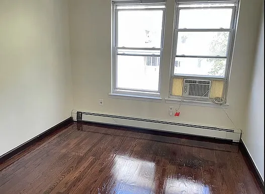 2334 2nd Ave #5 — Photo 8