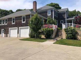 6 Yarmouth Dr, Westerly, RI 02891