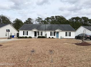 520 Lake Rd, Greenville, NC 27834