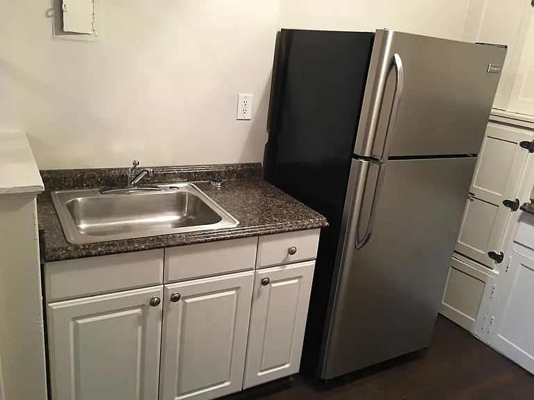 Silson Apartments — Photo 8
