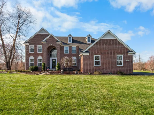 6801 N Meadows Way, Dexter, MI 48130