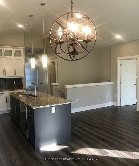 10 McPherson Ct #2 — Photo 4