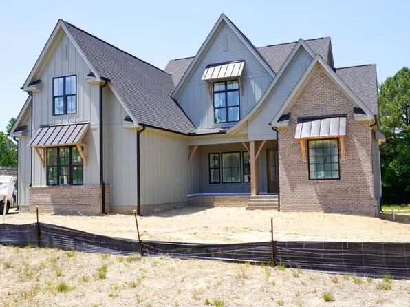 2429 Rosslare Mews Ln, Wendell, NC 27591